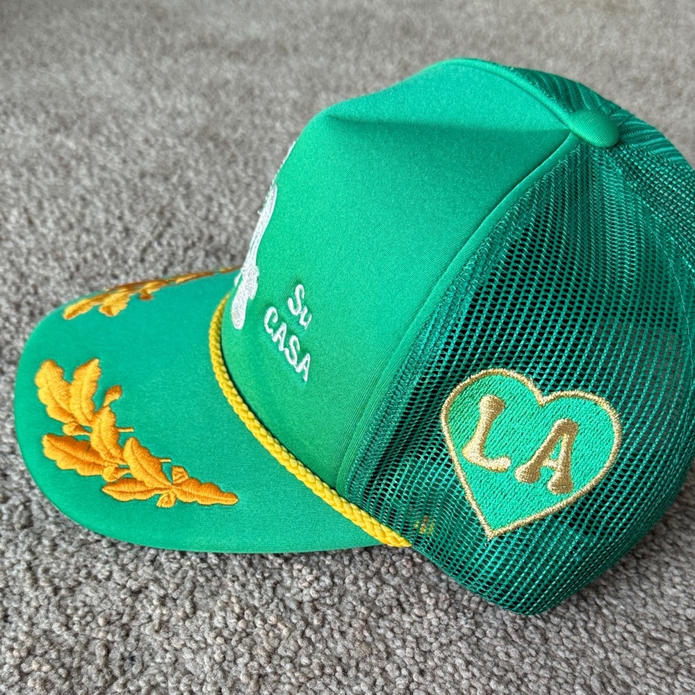 Mi Green Cap with White and Yellow Embroidery - Picture 3 of 4